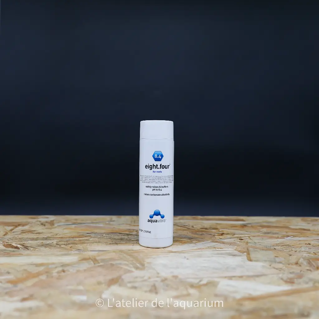 AQUAVITRO EIGHT FOUR350ML
